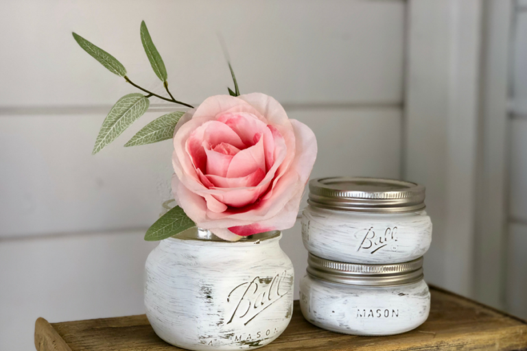 Easy farmhouse Mason Jar DIY Projects