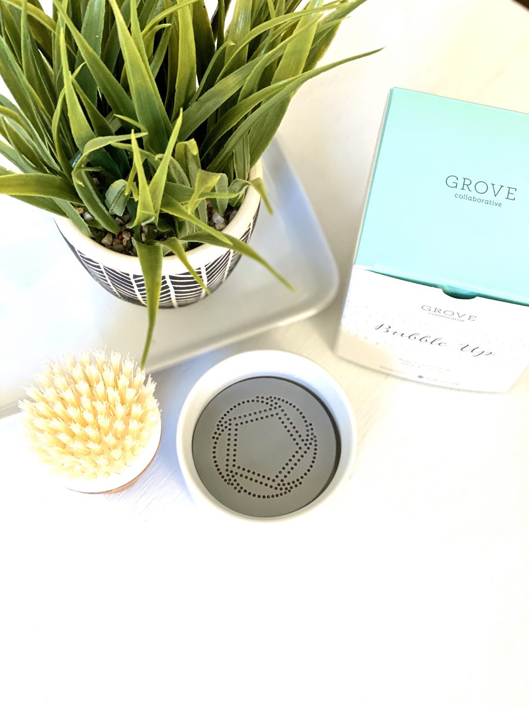 The best things from Grove Collaborative Bubble Up Dish Washing Brush and cup