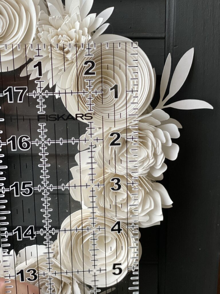 Paper flower wreath with cricut