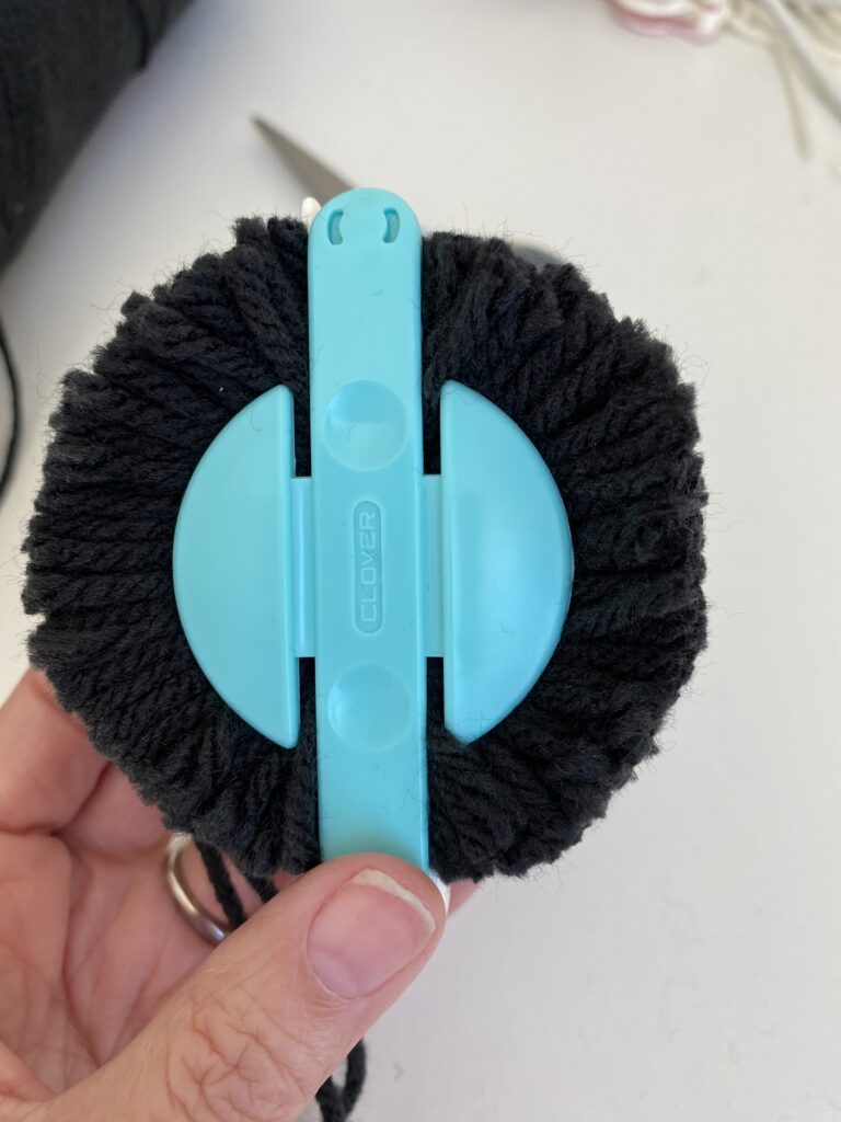 trimming a pom pom