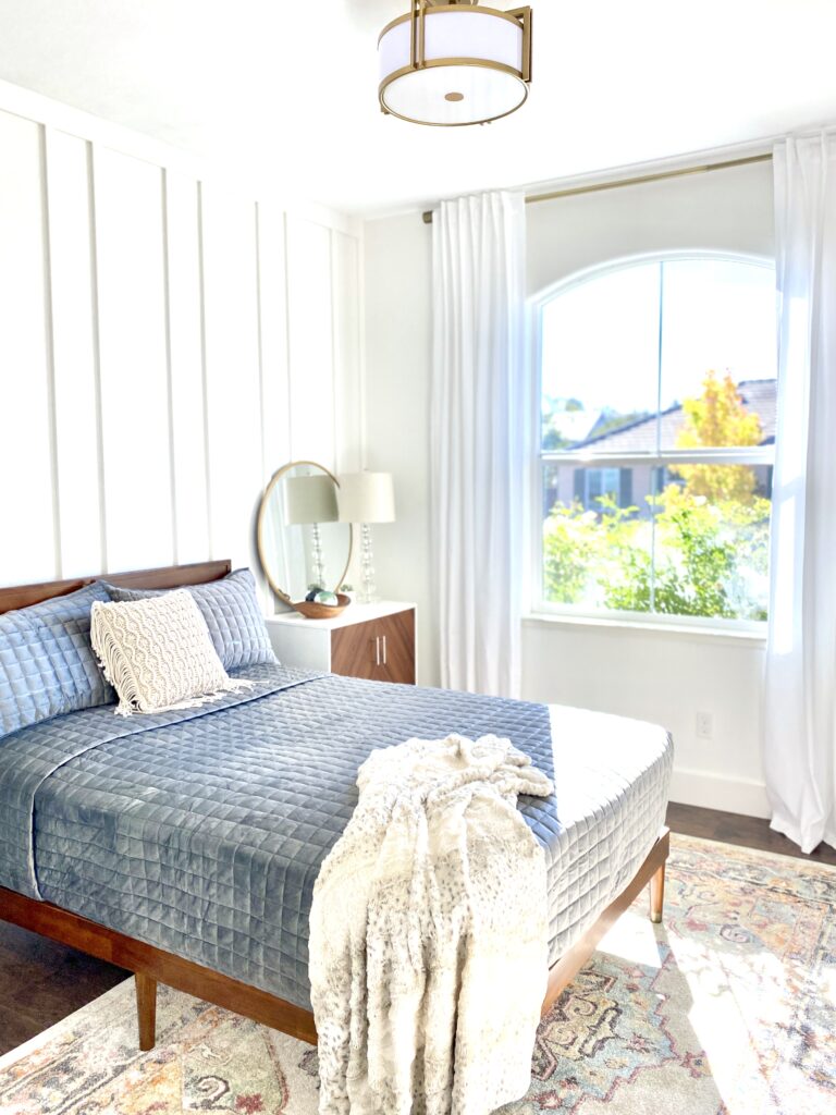 washable white bedroom curtains in a bedroom