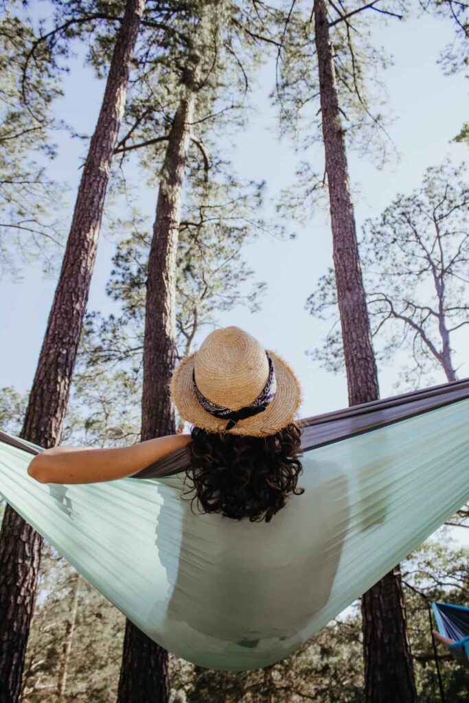 Outdoor hanging hammock