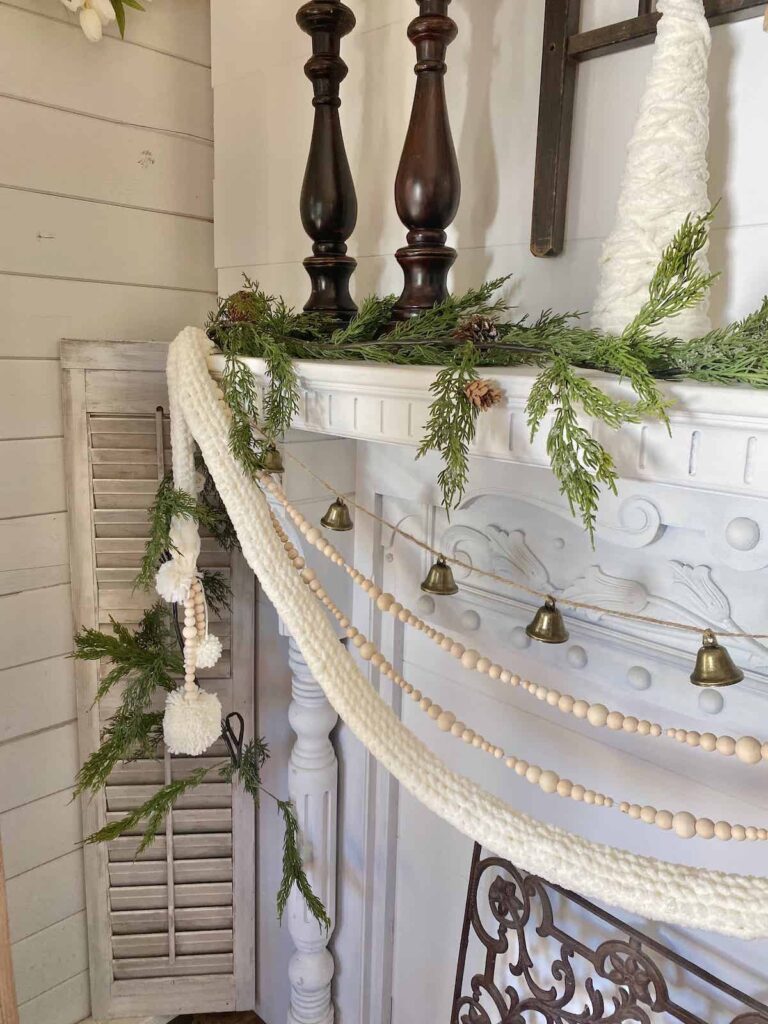 Decorating A Neutral Christmas Mantel