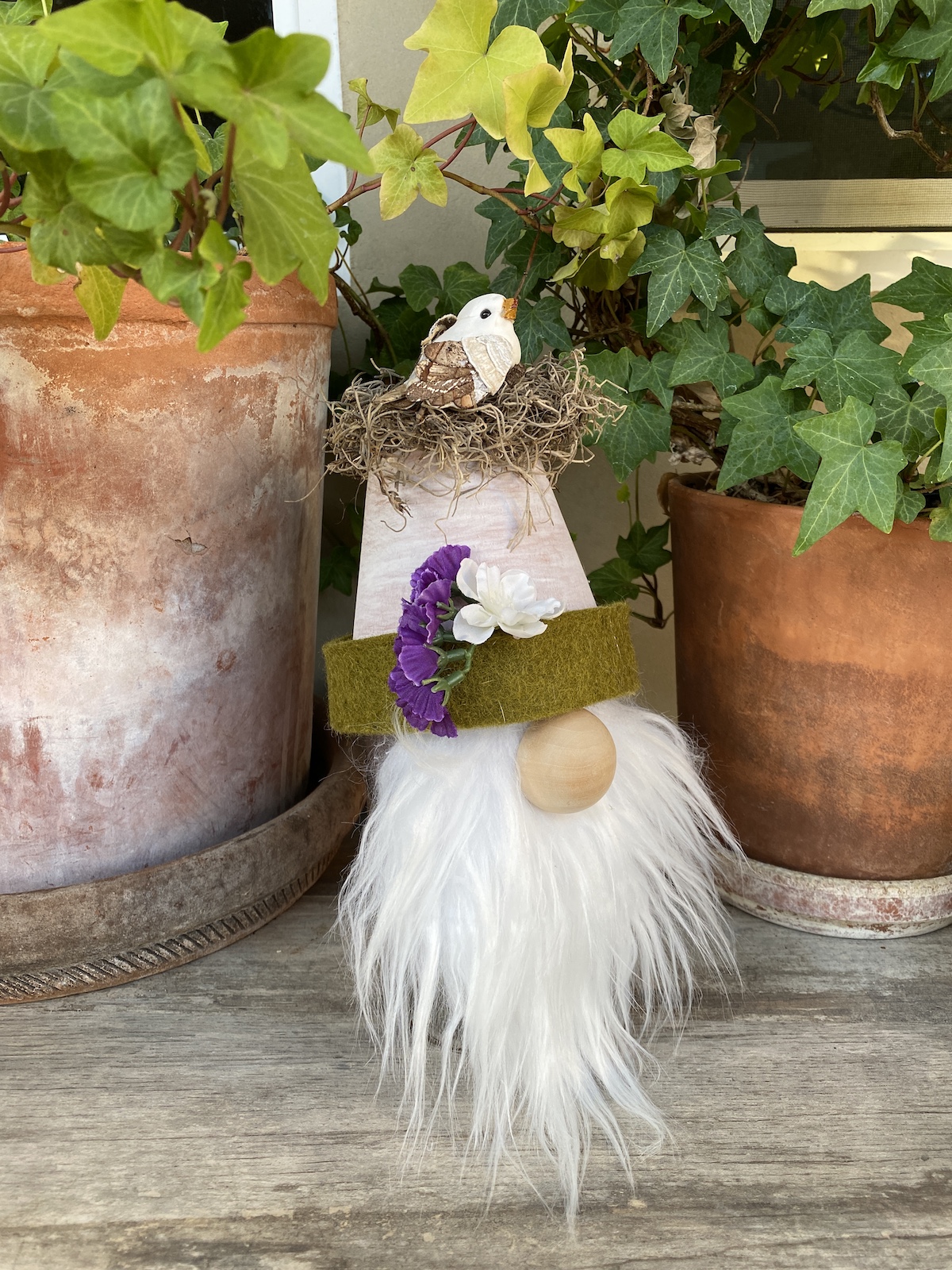 DIY Flower Pot Gnomes (Easy Tutorials)