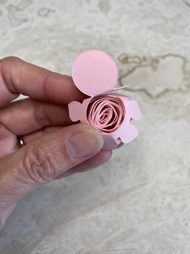 Making Cricut paper flowers step 2